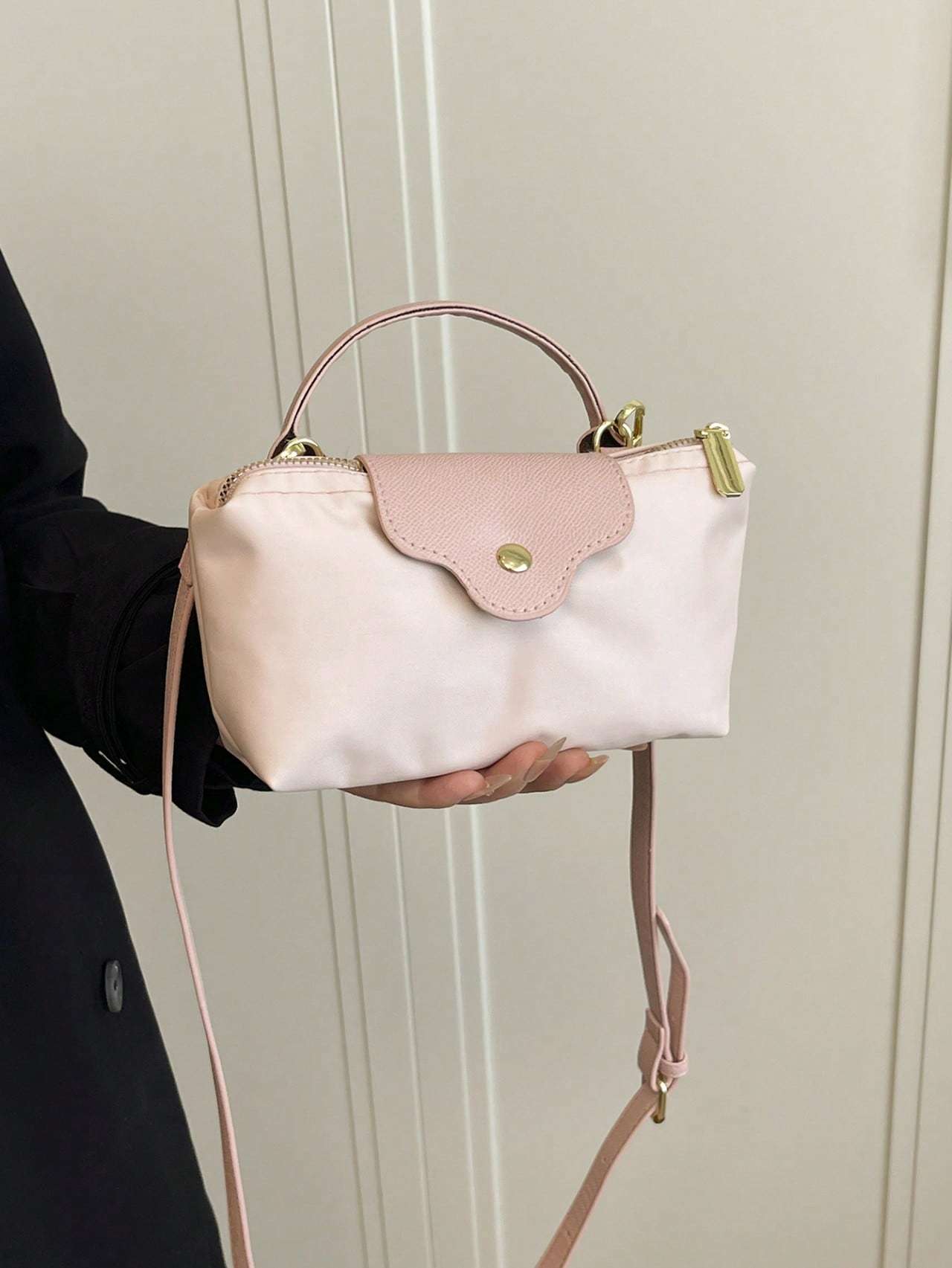 Casual Chic Shoulder Handbag