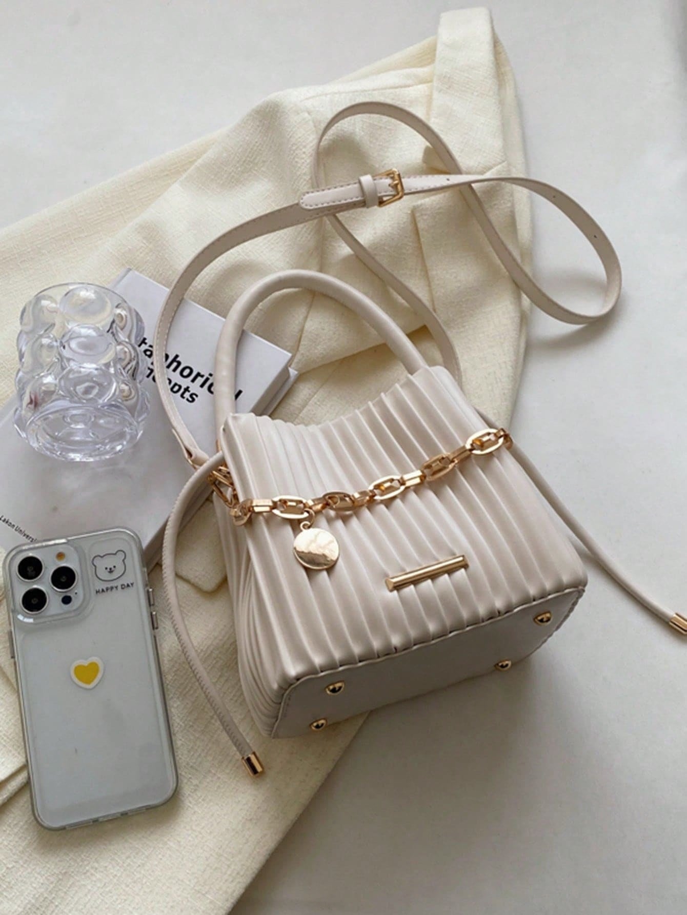 Urban Pleated Chain Shoulder Bag – Women’s Fashion Handbag