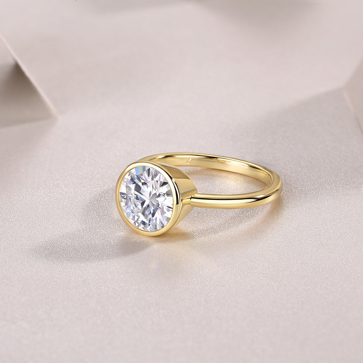 Luxury Moissanite Silver Ring – 925 Sterling, Gold-Plated Shine, Timeless Elegance