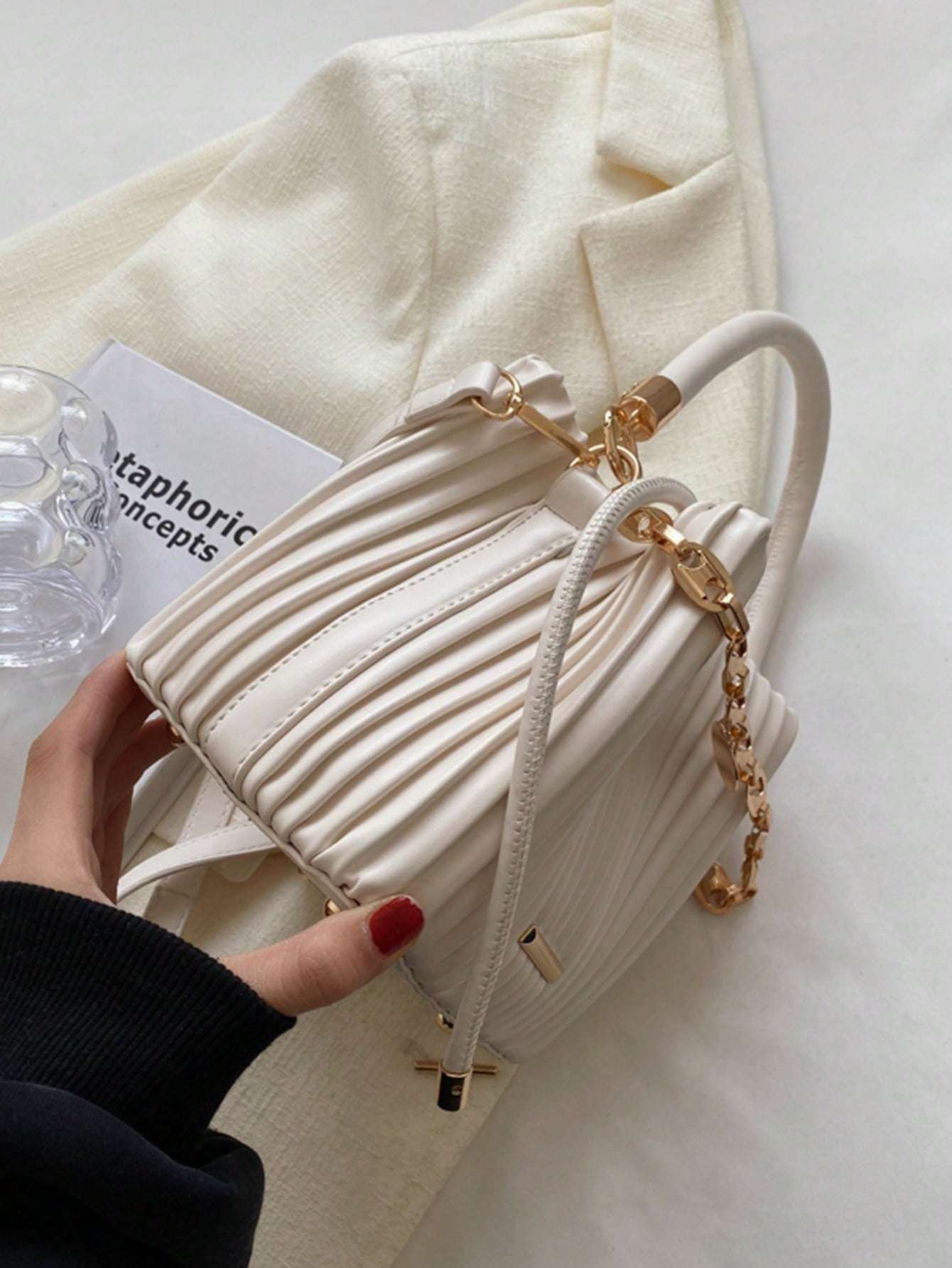 Urban Pleated Chain Shoulder Bag – Women’s Fashion Handbag