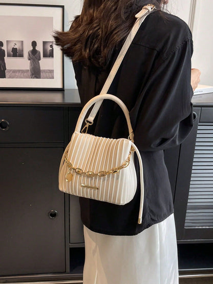 Urban Pleated Chain Shoulder Bag – Women’s Fashion Handbag